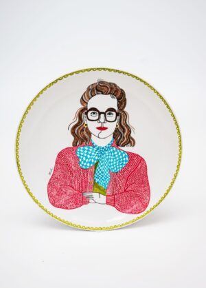 Pani w swetrze - talerz